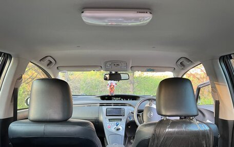 Toyota Prius, 2012 год, 1 350 000 рублей, 11 фотография