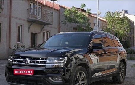 Volkswagen Teramont I, 2018 год, 4 250 000 рублей, 21 фотография