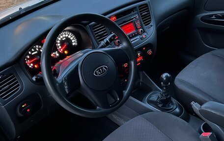 KIA Rio II, 2010 год, 280 000 рублей, 4 фотография
