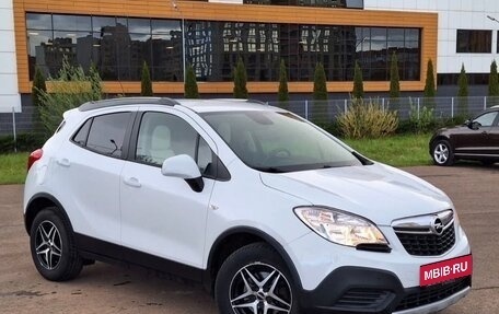 Opel Mokka I, 2014 год, 1 050 000 рублей, 2 фотография