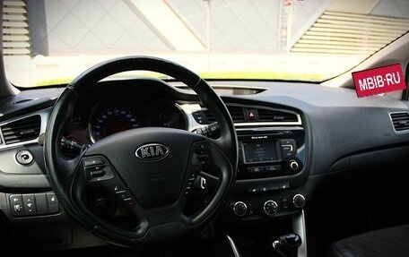 KIA cee'd III, 2015 год, 1 400 630 рублей, 10 фотография