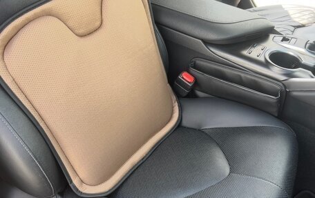 Toyota Camry, 2021 год, 3 650 000 рублей, 14 фотография