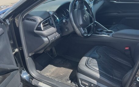Toyota Camry, 2021 год, 3 650 000 рублей, 30 фотография