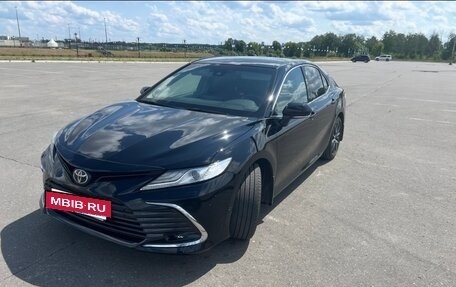 Toyota Camry, 2021 год, 3 650 000 рублей, 32 фотография