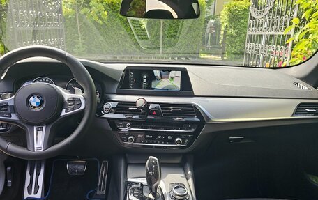 BMW 5 серия, 2018 год, 3 490 000 рублей, 9 фотография