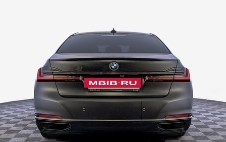BMW 7 серия, 2019 год, 5 600 000 рублей, 6 фотография