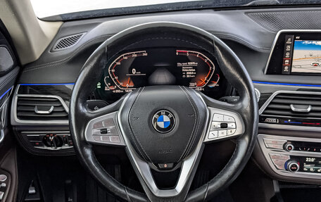 BMW 7 серия, 2019 год, 5 600 000 рублей, 22 фотография