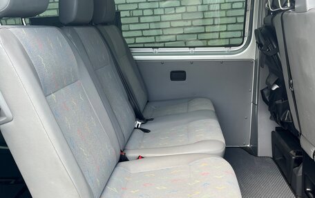 Volkswagen Transporter T5 рестайлинг, 2008 год, 1 800 000 рублей, 5 фотография