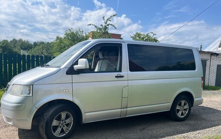 Volkswagen Transporter T5 рестайлинг, 2008 год, 1 800 000 рублей, 3 фотография