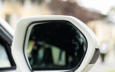 Toyota Crown, 2018 год, 3 330 000 рублей, 26 фотография