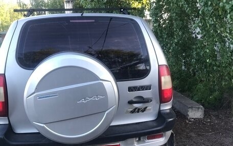 Chevrolet Niva I рестайлинг, 2004 год, 420 000 рублей, 3 фотография