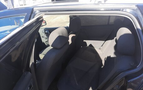Volkswagen Polo III рестайлинг, 2000 год, 299 000 рублей, 8 фотография