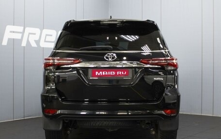 Toyota Fortuner II, 2022 год, 4 800 000 рублей, 4 фотография