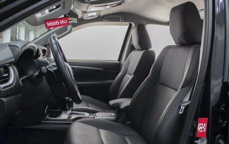Toyota Fortuner II, 2022 год, 4 800 000 рублей, 10 фотография