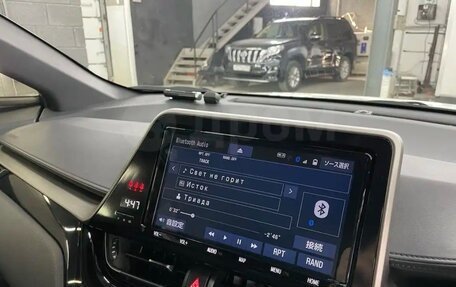 Toyota C-HR I рестайлинг, 2019 год, 1 900 000 рублей, 11 фотография