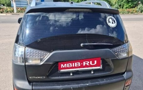 Mitsubishi Outlander III рестайлинг 3, 2007 год, 880 000 рублей, 2 фотография