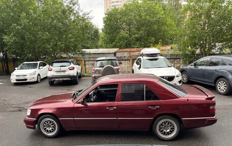 Mercedes-Benz E-Класс, 1995 год, 390 000 рублей, 9 фотография