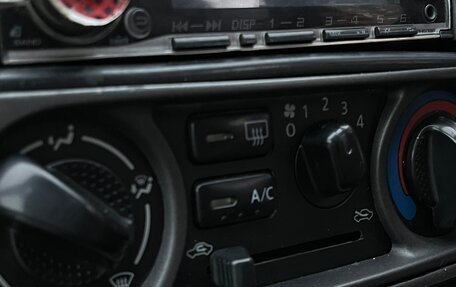 Nissan Sunny B15, 2002 год, 320 000 рублей, 15 фотография