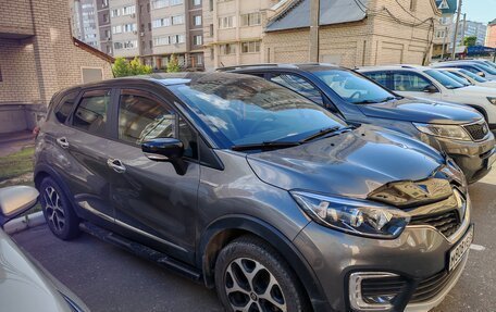 Renault Kaptur I рестайлинг, 2016 год, 1 650 000 рублей, 2 фотография