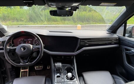 Volkswagen Touareg III, 2019 год, 6 500 000 рублей, 8 фотография