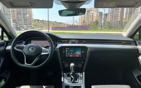 Volkswagen Passat B8 рестайлинг, 2020 год, 2 370 000 рублей, 9 фотография