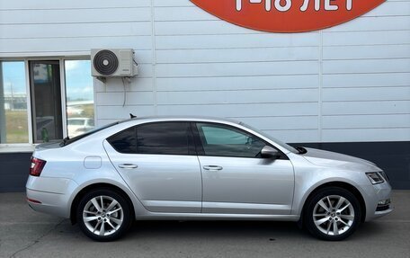 Skoda Octavia, 2018 год, 2 199 000 рублей, 3 фотография