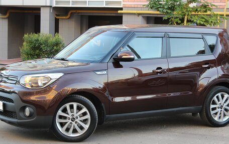 KIA Soul II рестайлинг, 2018 год, 1 650 000 рублей, 5 фотография