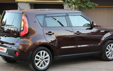 KIA Soul II рестайлинг, 2018 год, 1 650 000 рублей, 19 фотография