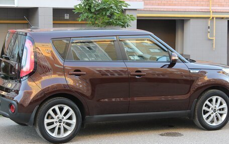 KIA Soul II рестайлинг, 2018 год, 1 650 000 рублей, 21 фотография