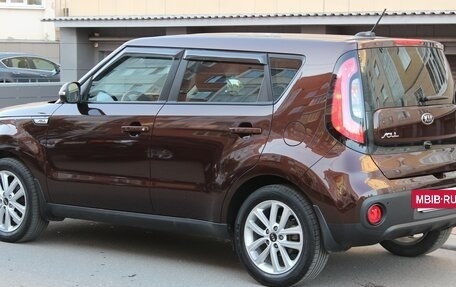 KIA Soul II рестайлинг, 2018 год, 1 650 000 рублей, 11 фотография