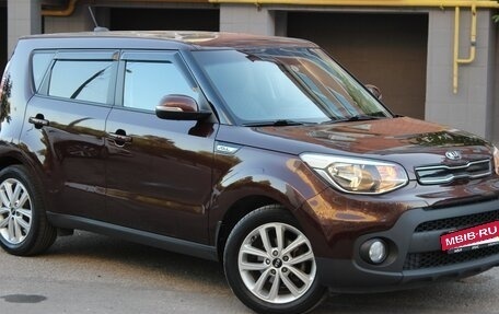 KIA Soul II рестайлинг, 2018 год, 1 650 000 рублей, 25 фотография