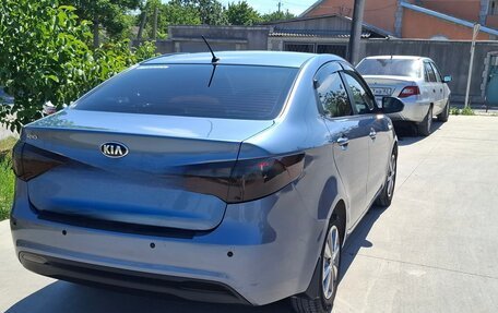 KIA Rio III рестайлинг, 2013 год, 930 000 рублей, 4 фотография