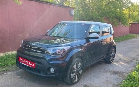 KIA Soul II рестайлинг, 2017 год, 1 410 000 рублей, 2 фотография