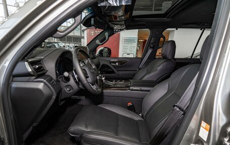 Lexus LX, 2024 год, 24 190 000 рублей, 12 фотография