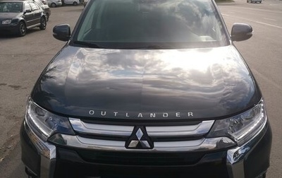Mitsubishi Outlander III рестайлинг 3, 2017 год, 2 050 000 рублей, 1 фотография