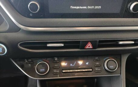 Hyundai Sonata VIII, 2021 год, 1 280 000 рублей, 10 фотография