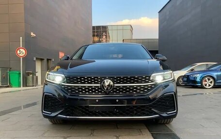 Volkswagen Passat B8 рестайлинг, 2022 год, 2 850 000 рублей, 6 фотография