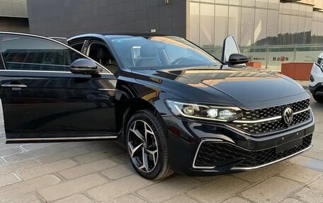 Volkswagen Passat B8 рестайлинг, 2022 год, 2 850 000 рублей, 9 фотография