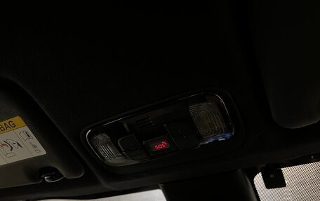 Toyota Yaris, 2021 год, 1 600 000 рублей, 24 фотография