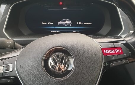 Volkswagen Tiguan II, 2017 год, 2 200 000 рублей, 11 фотография