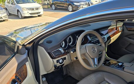 Mercedes-Benz CLS, 2012 год, 2 300 000 рублей, 9 фотография
