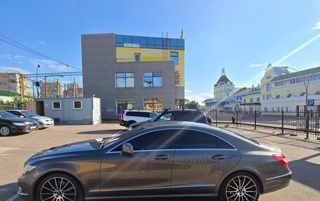 Mercedes-Benz CLS, 2012 год, 2 300 000 рублей, 2 фотография