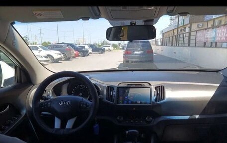 KIA Sportage III, 2011 год, 1 100 000 рублей, 2 фотография