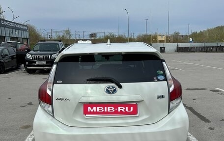 Toyota Aqua I, 2015 год, 920 000 рублей, 5 фотография