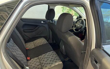 Ford Focus II рестайлинг, 2006 год, 420 000 рублей, 10 фотография