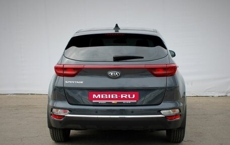 KIA Sportage IV рестайлинг, 2021 год, 2 355 000 рублей, 6 фотография
