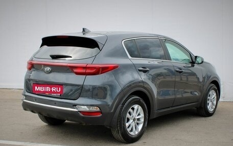 KIA Sportage IV рестайлинг, 2021 год, 2 355 000 рублей, 5 фотография