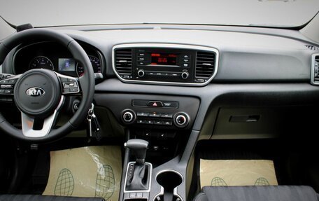 KIA Sportage IV рестайлинг, 2021 год, 2 355 000 рублей, 15 фотография