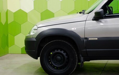Chevrolet Niva I рестайлинг, 2017 год, 774 900 рублей, 9 фотография