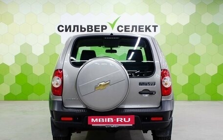 Chevrolet Niva I рестайлинг, 2017 год, 774 900 рублей, 4 фотография